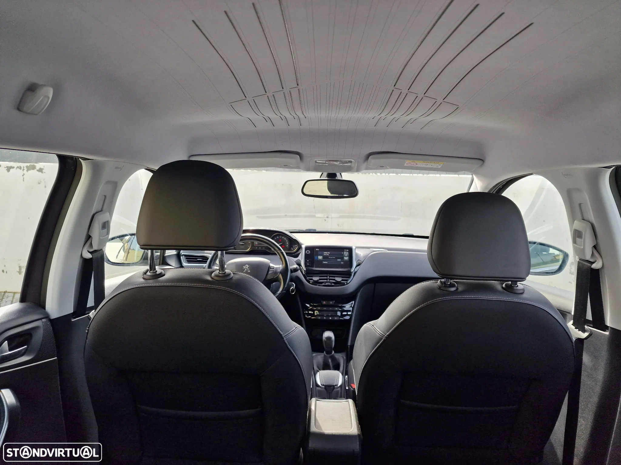 Peugeot 2008 PureTech 110 Stop&Start Allure - 8