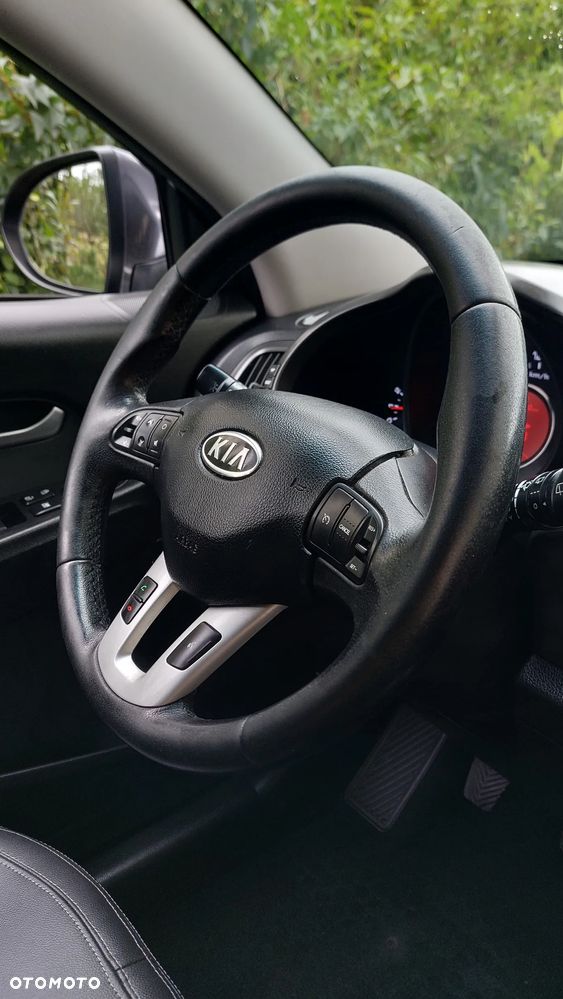 Kia Sportage 2.0 CRDI 4WD Dream-Team Edition - 26