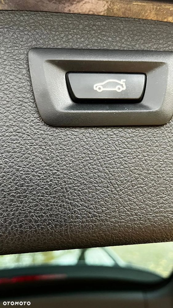 BMW Seria 3 325d Sport-Aut Sport Line - 14