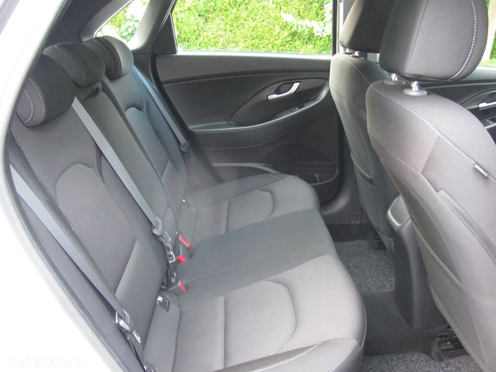 Hyundai i30 1.4 T-GDI Trend - 35