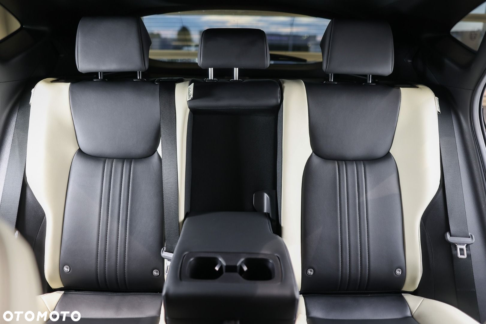 Lexus NX - 15