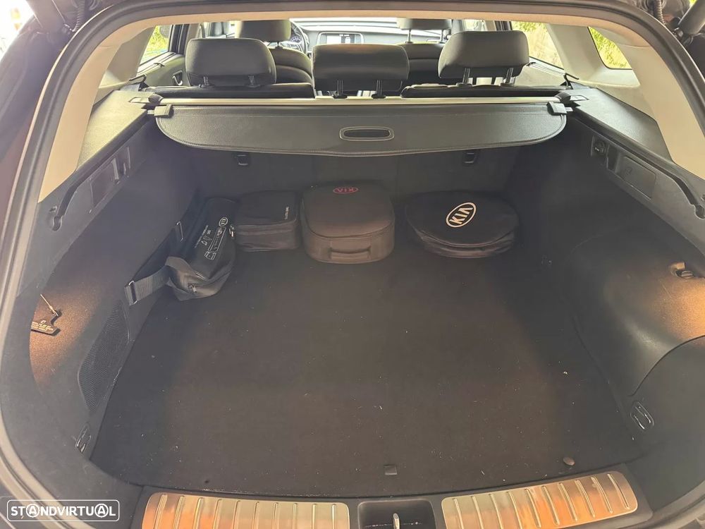 Kia Optima SW 2.0 CVVT PHEV - 26
