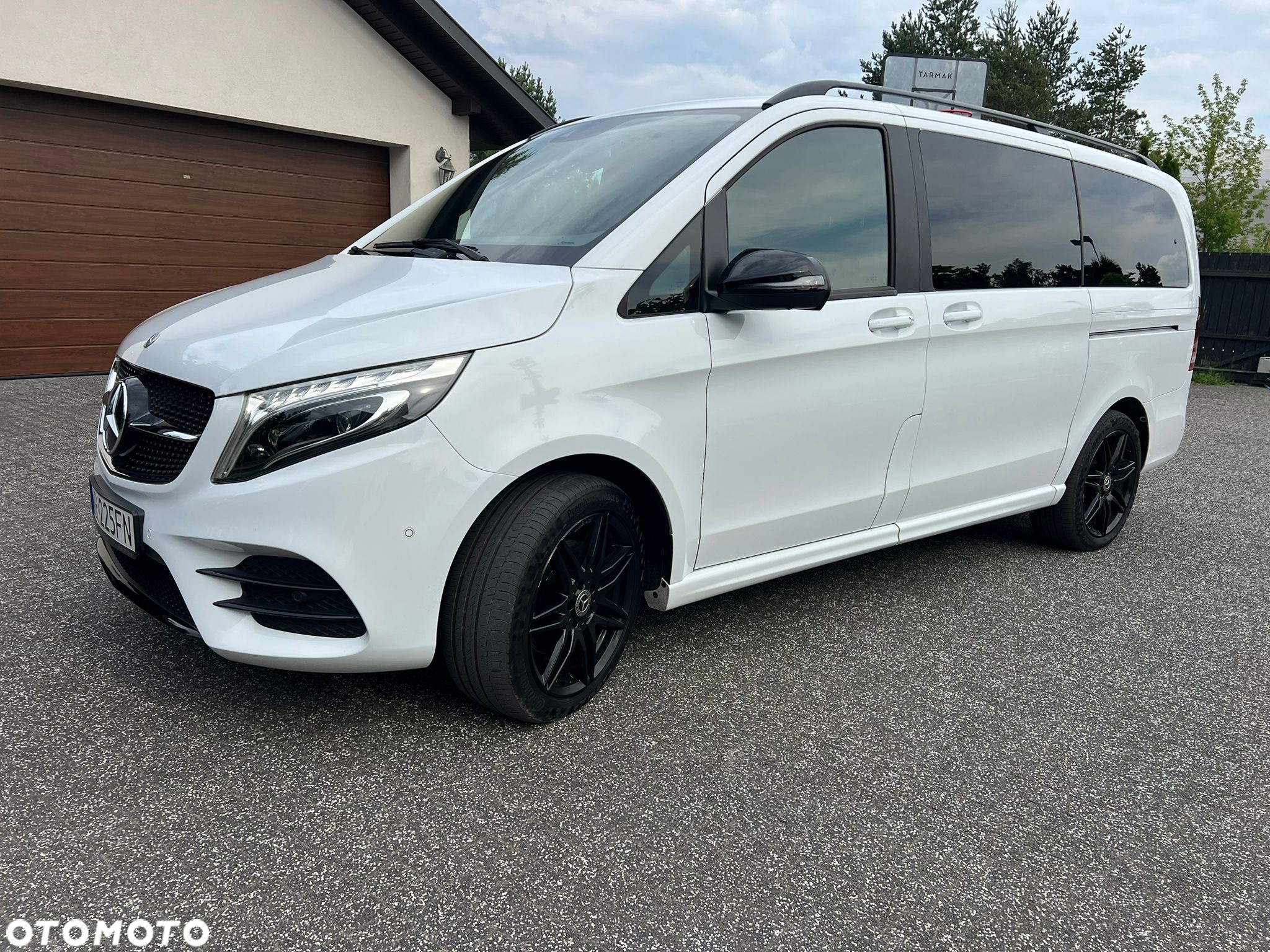 Mercedes-Benz Klasa V 300 d 4-Matic Exclusive 9G-Tronic (d³ugi) - 8