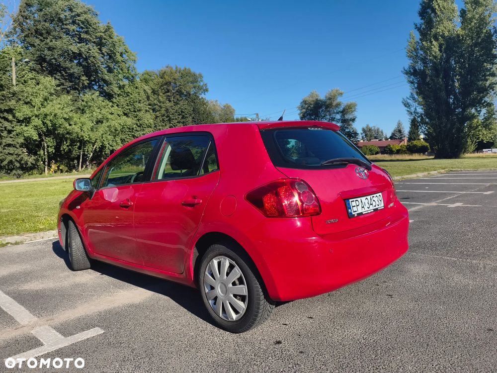 Toyota Auris 1.6 Luna MM - 8