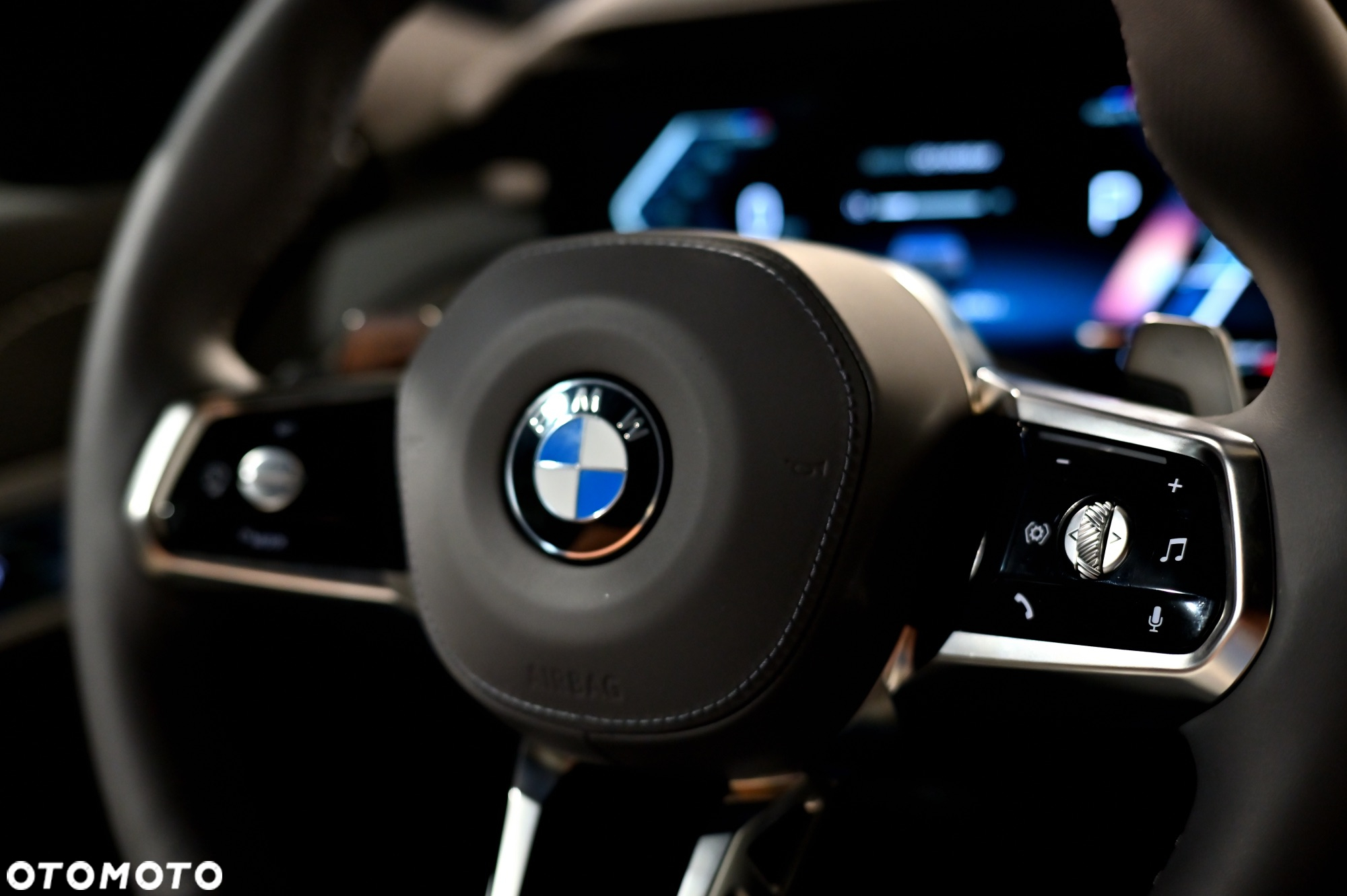 BMW Seria 7 - 26