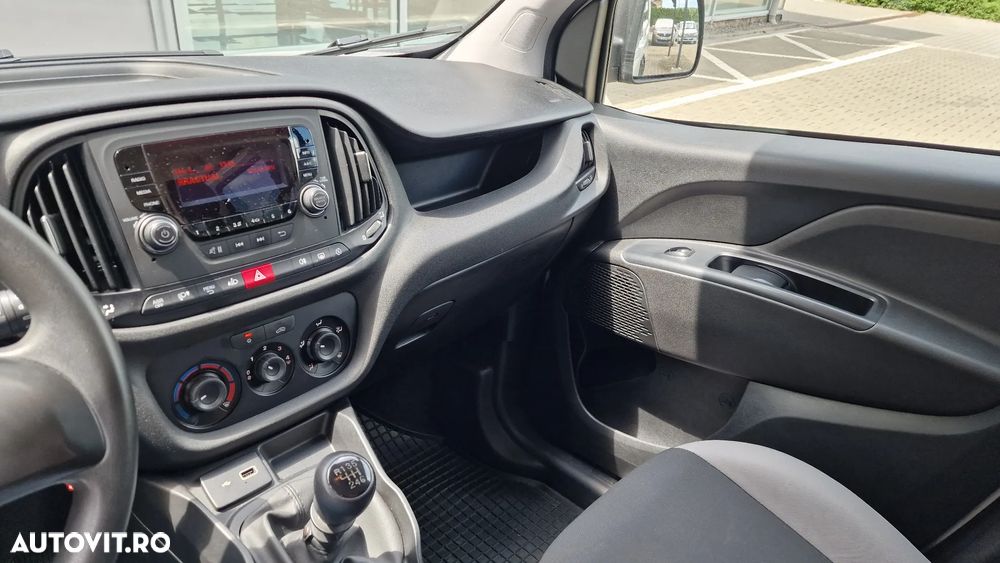 Fiat Doblo Combi 1.6 Mjet 105 CP Maxi Confort - 12