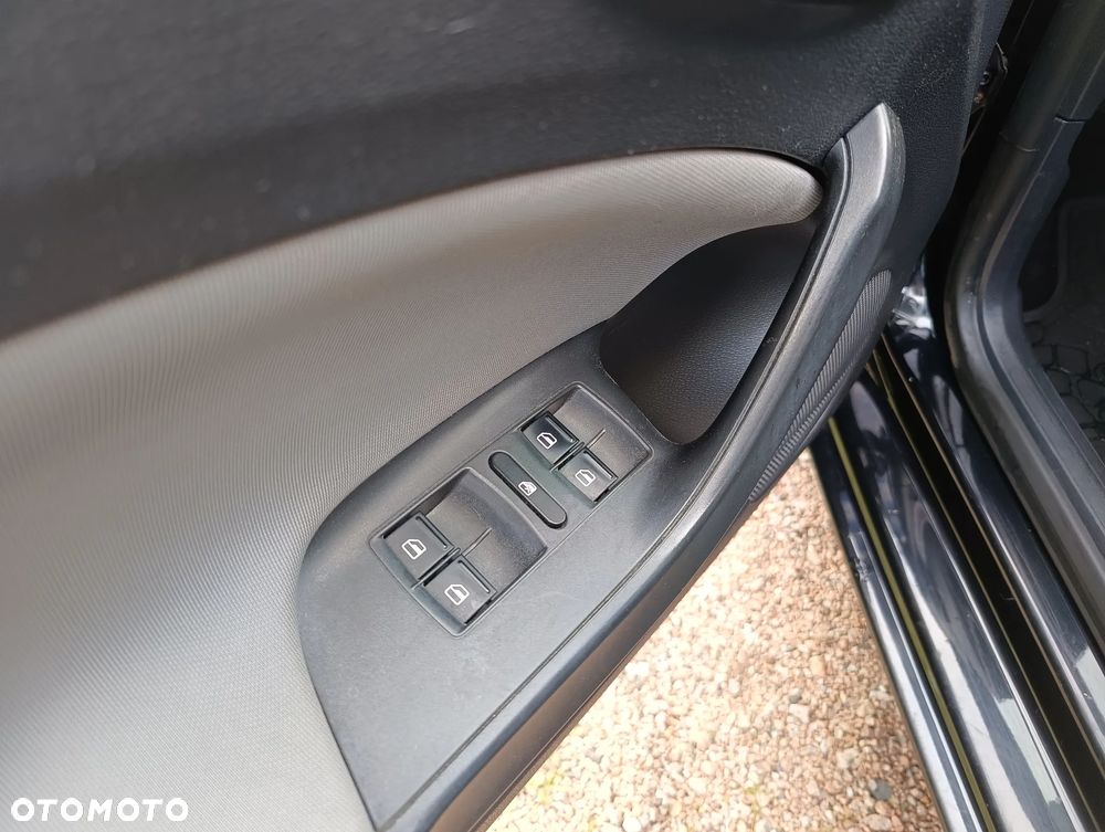 Seat Ibiza 1.6 TDI DPF Style - 11