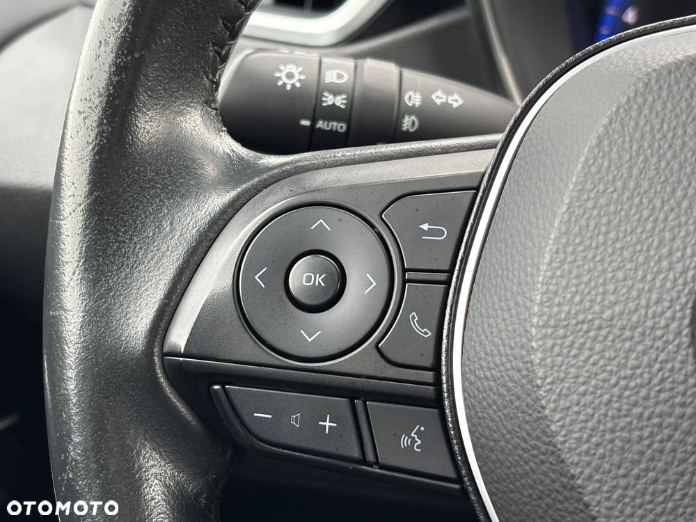 Toyota Corolla 1.8 Hybrid Executive - 22