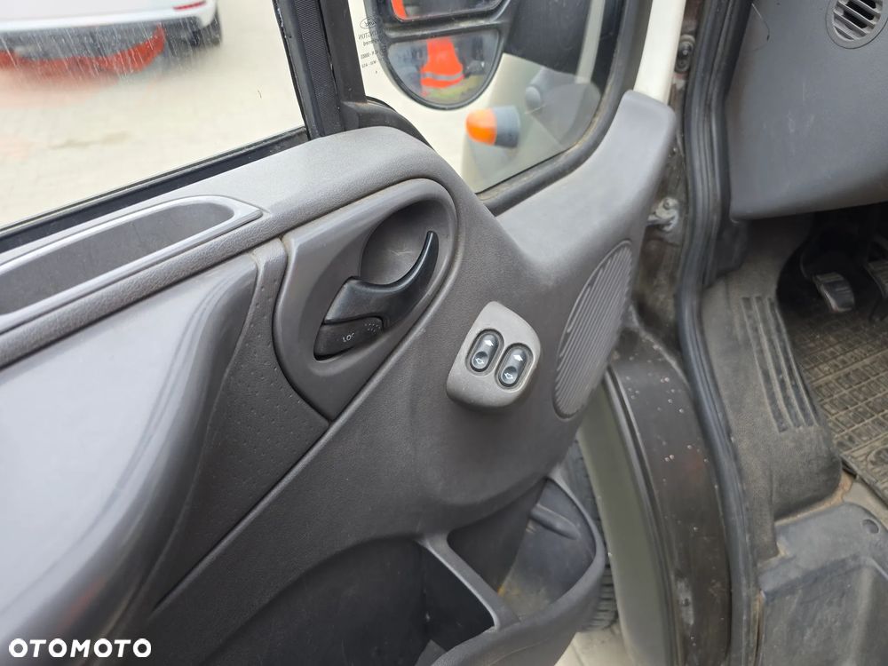 Ford Transit - 16