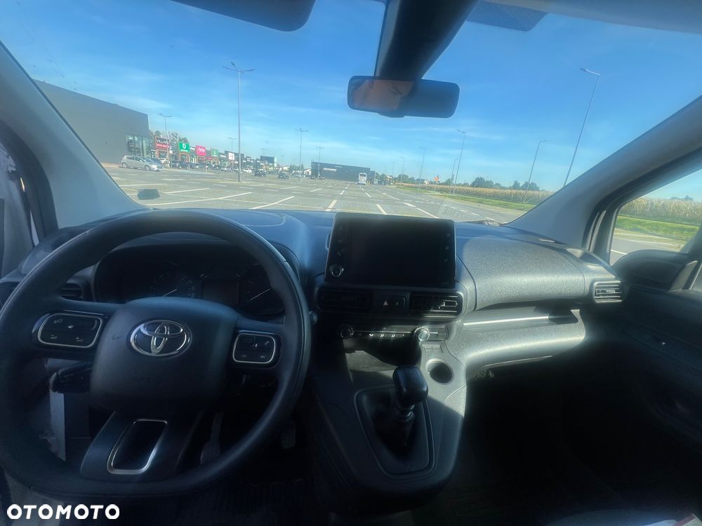 Toyota Proace city - 11