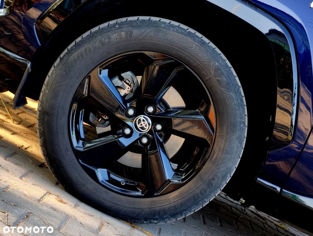 Toyota RAV4 - 24