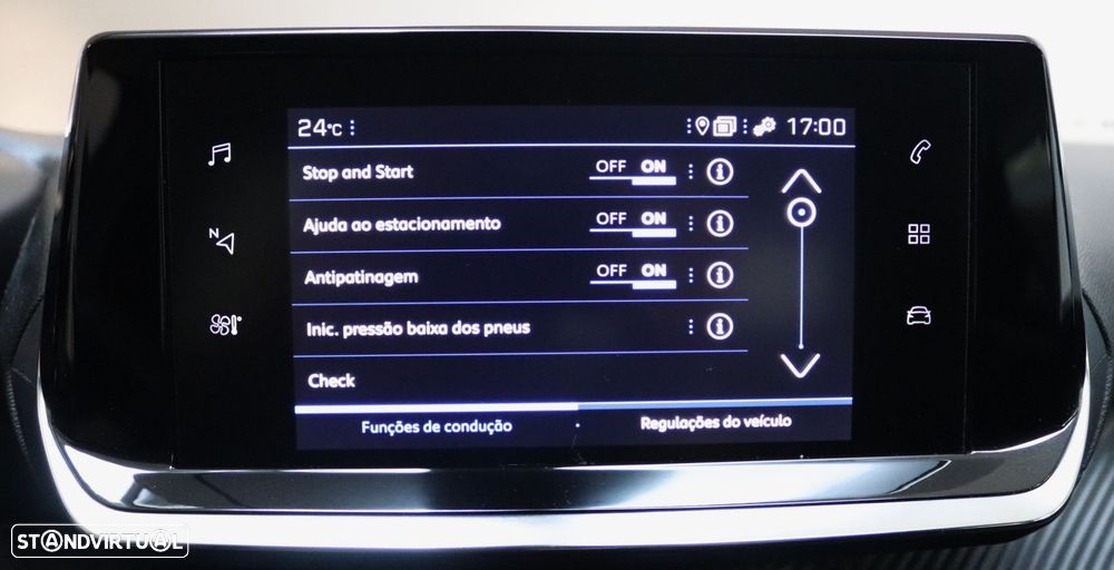 Peugeot 2008 1.2 PureTech Active Pack - 20
