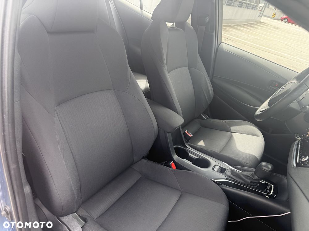 Toyota Corolla 1.8 Hybrid Active - 12