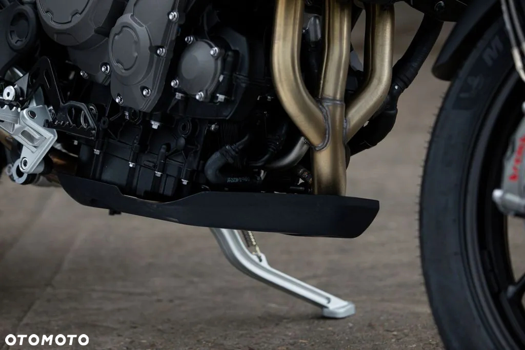 Triumph Tiger - 16