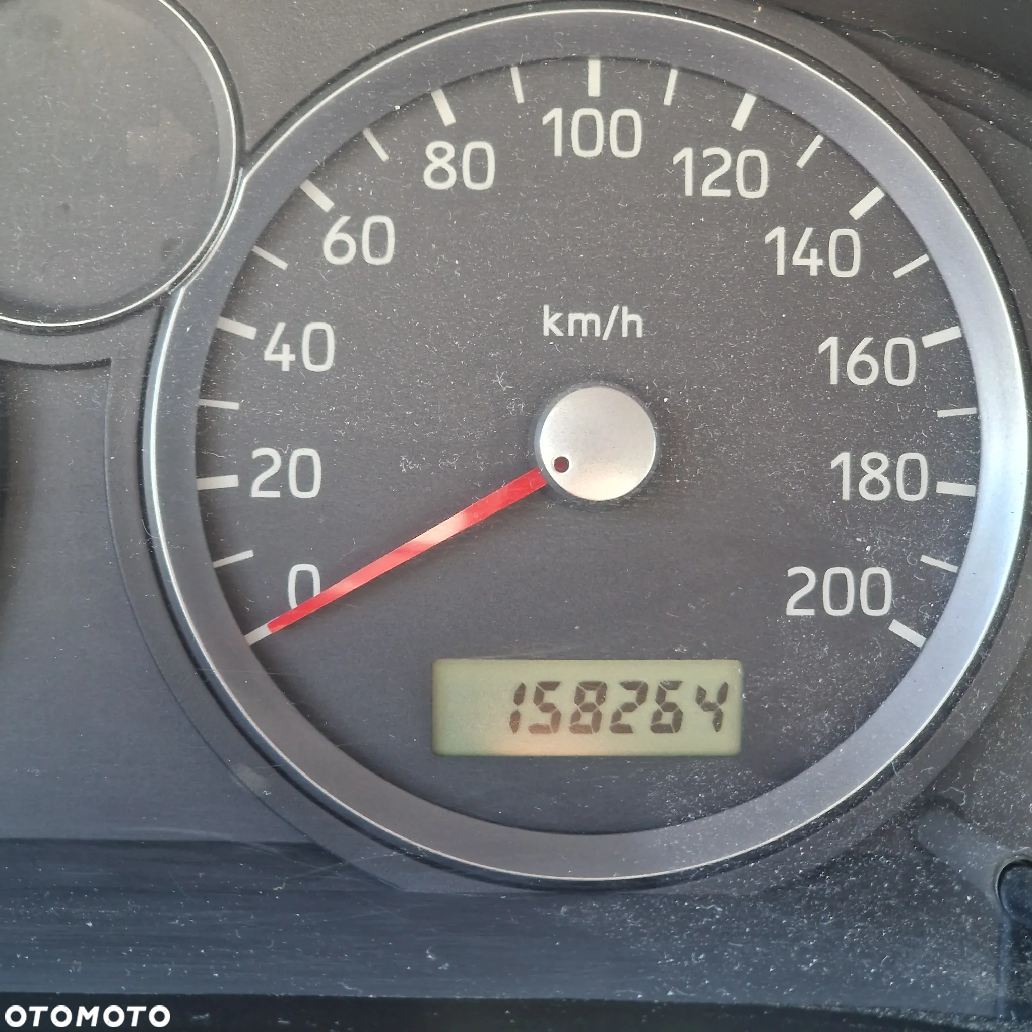Suzuki Liana 1.6 - 6