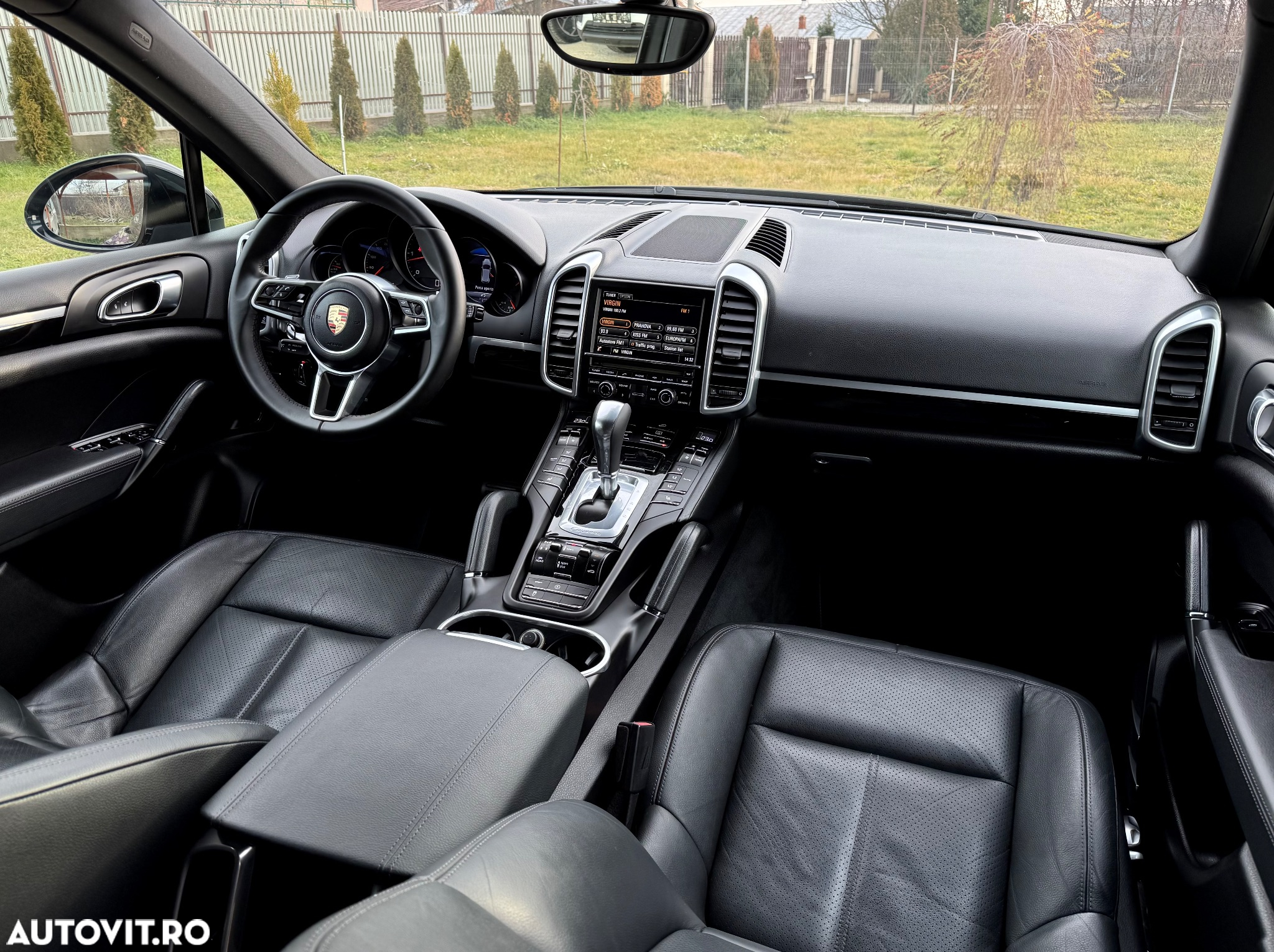 Porsche Cayenne Diesel Platinum Edition - 15