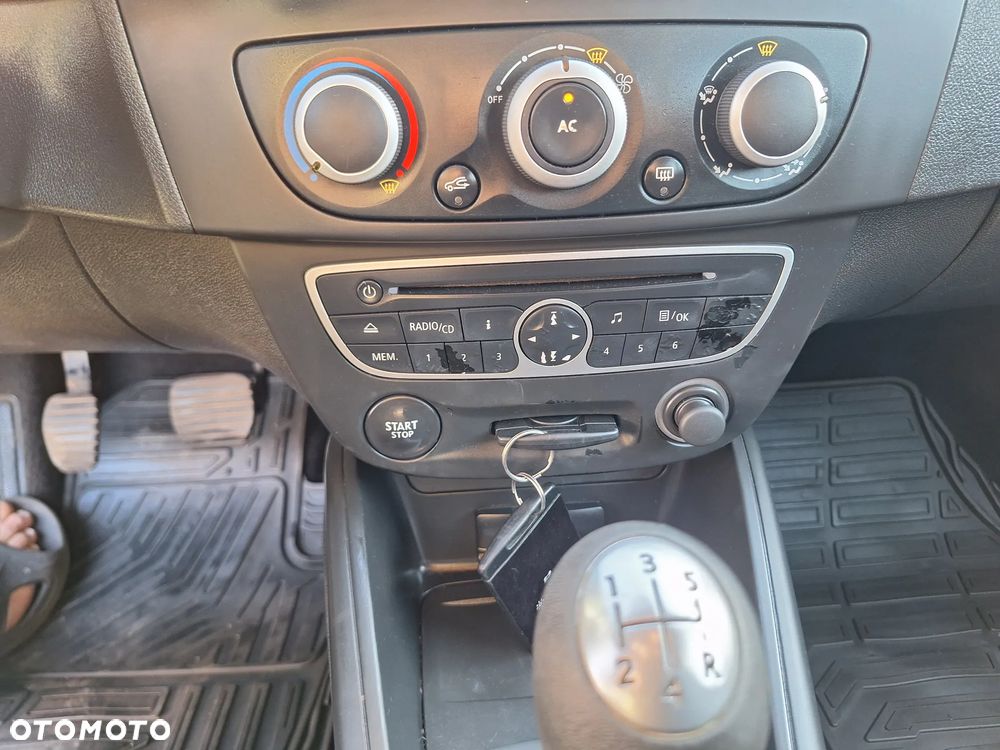Renault Megane - 24