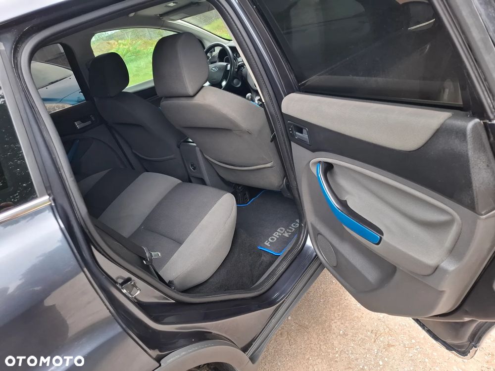 Ford Kuga - 5