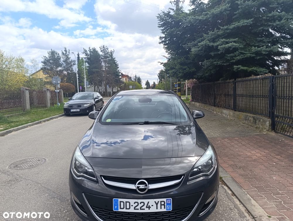 Opel Astra 1.6 CDTI DPF ecoFLEX Start/Stop Exklusiv - 3