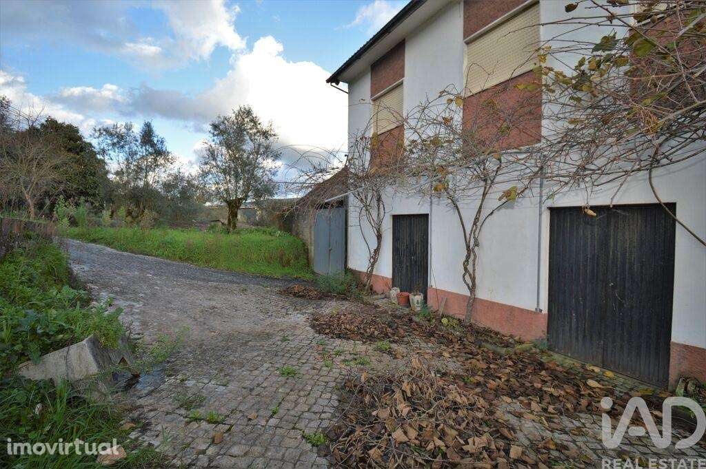 Casa / Villa T3 em São Miguel, Santa Eufémia e Rabaçal de 240,00 m2 - Grande imagem: 2/20