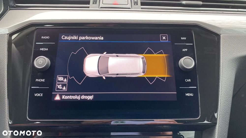 Volkswagen Passat Variant - 28