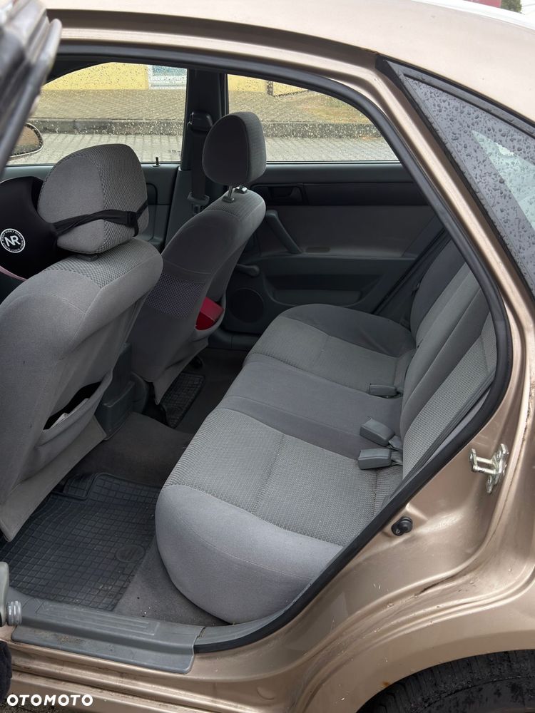 Chevrolet Lacetti - 6