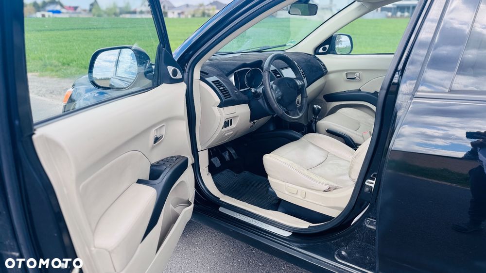 Mitsubishi Outlander 2.2 DID Instyle - 7