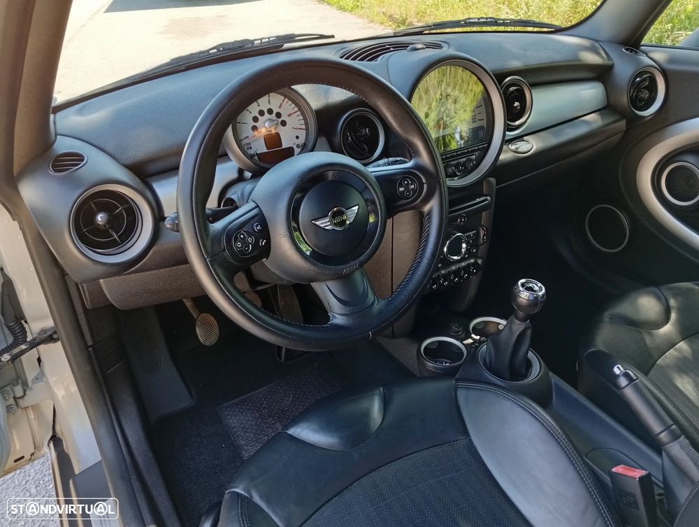 MINI 3 Portas Cooper D - 8