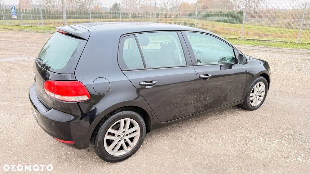 Volkswagen Golf 2.0 TDI DPF DSG Team - 9