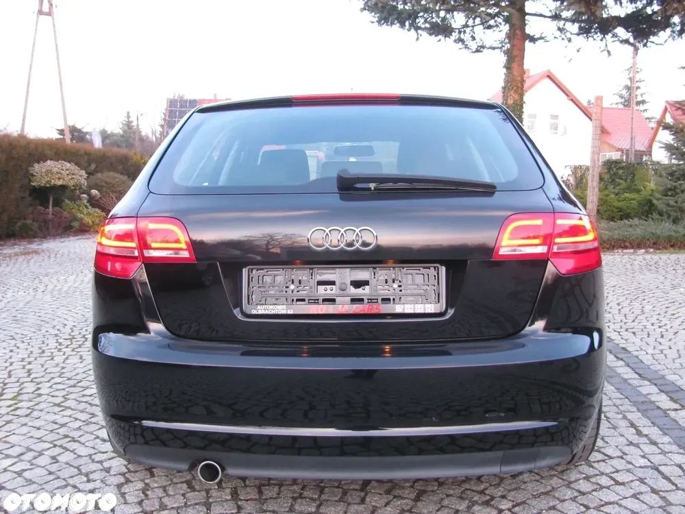 Audi A3 Sportback 1.6 Ambition - 6