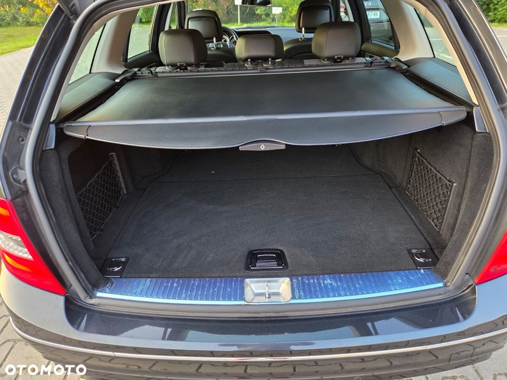 Mercedes-Benz Klasa C 200 T Kompressor Automatik Avantgarde - 10