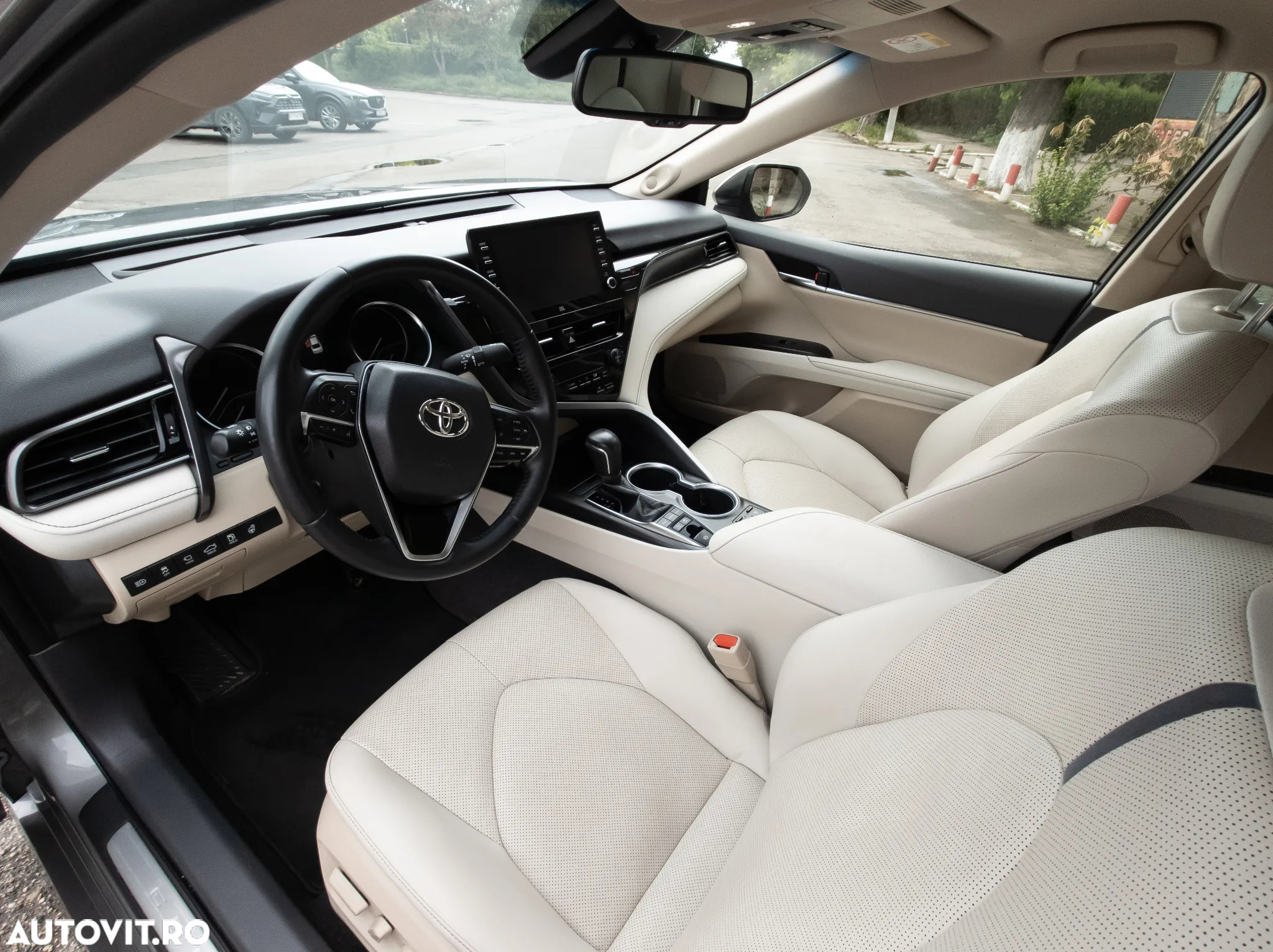 Toyota Camry 2.5 Hybrid Exclusive - 4