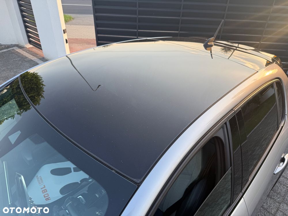 Peugeot 208 GT - 13