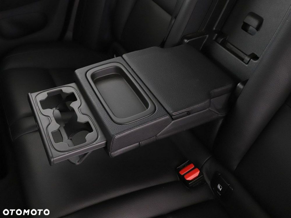 Volvo V60 D4 Momentum - 40