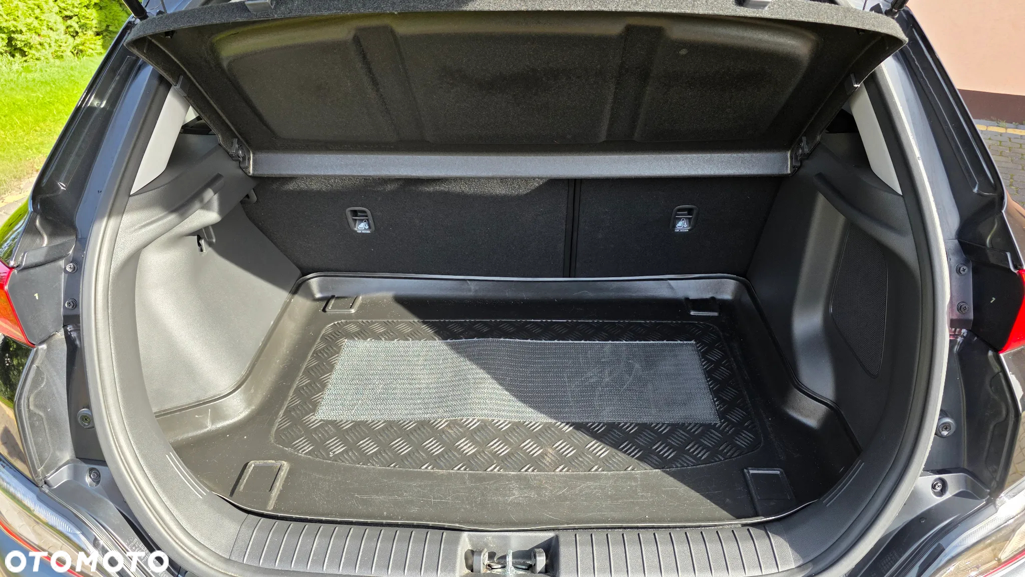 Hyundai Kona 1.6 GDI Hybrid Executive DCT - 13