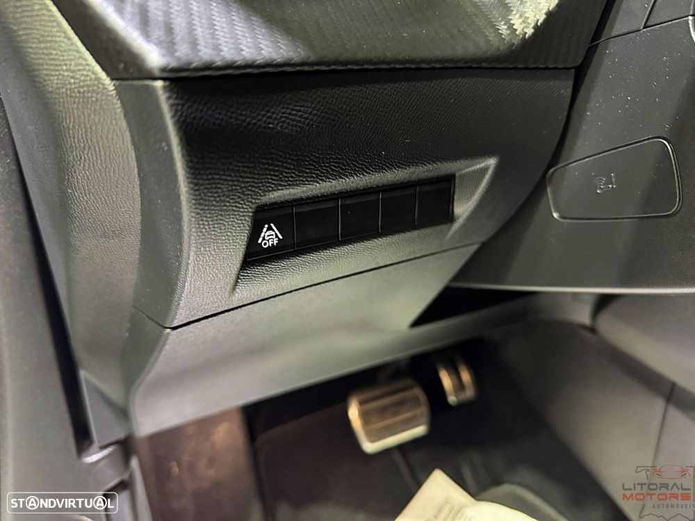 Peugeot 2008 1.2 PureTech GT Line EAT8 - 18