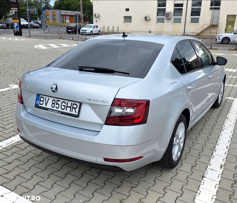 Skoda Octavia - 4