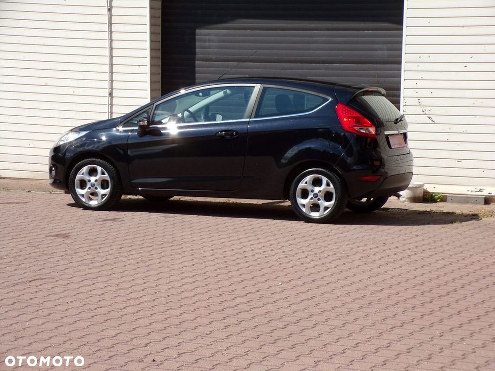 Ford Fiesta - 11