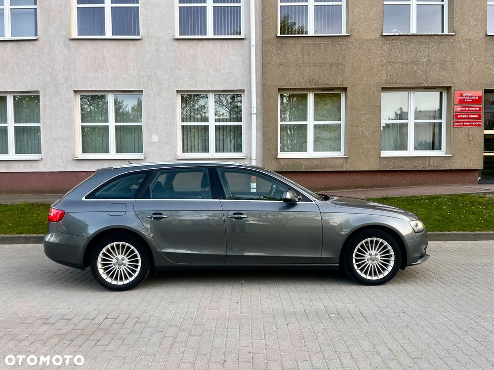 Audi A4 Avant 2.0 TDI DPF Ambition - 12