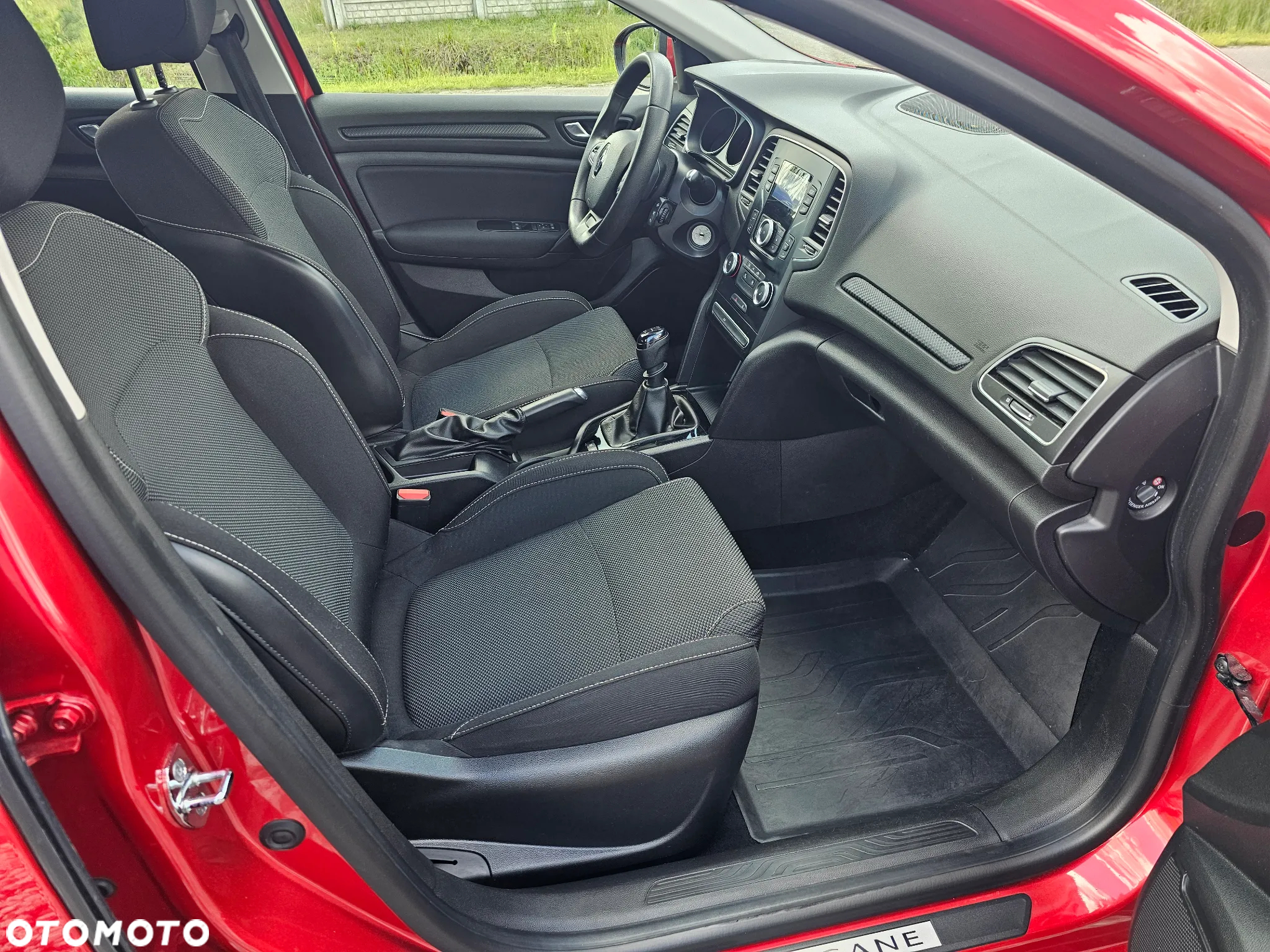Renault Megane 1.6 SCe Life - 7