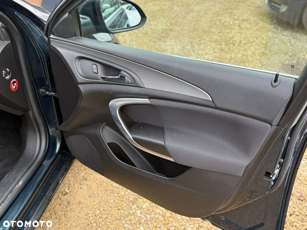 Opel Insignia - 14