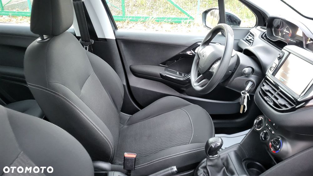 Peugeot 208 1.2 PureTech Active - 7