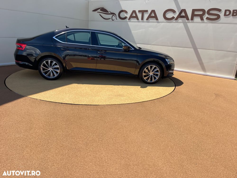 Skoda Superb 2.0 TDI DSG Premium Edition - 18