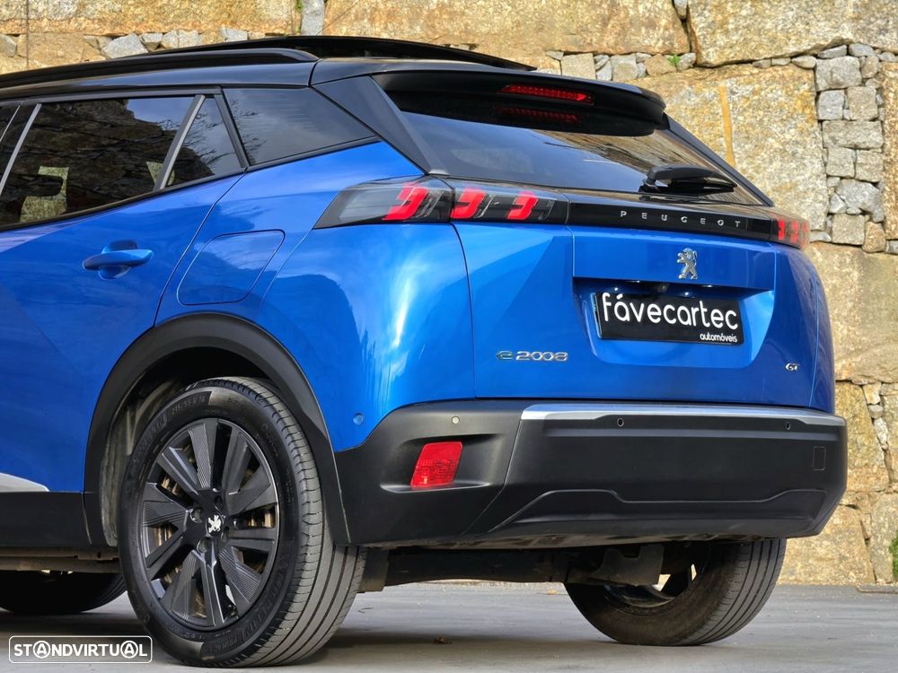 Peugeot e-2008 50 kWh GT - 31