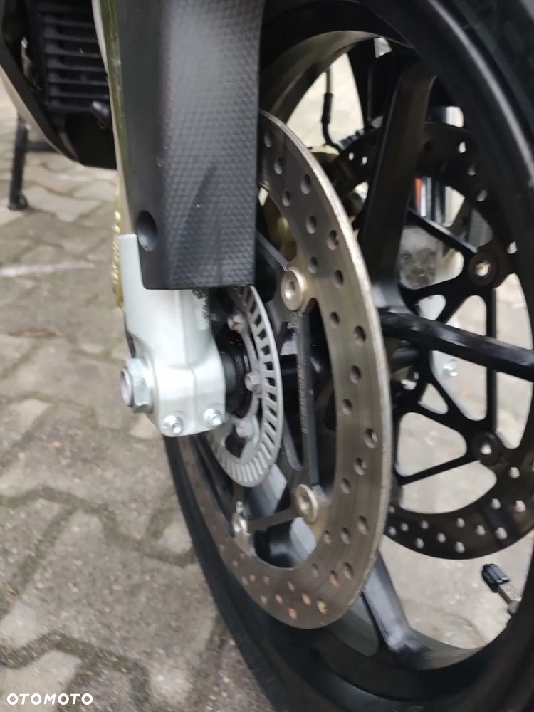 Aprilia Caponord - 19