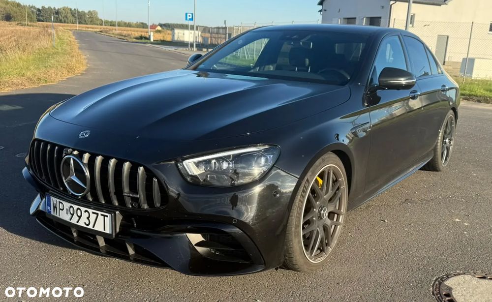 Mercedes-Benz E-Class 2021 photo 2