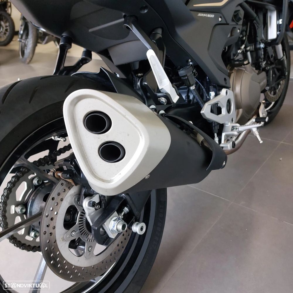 QJ Motor SRK 600 - 12