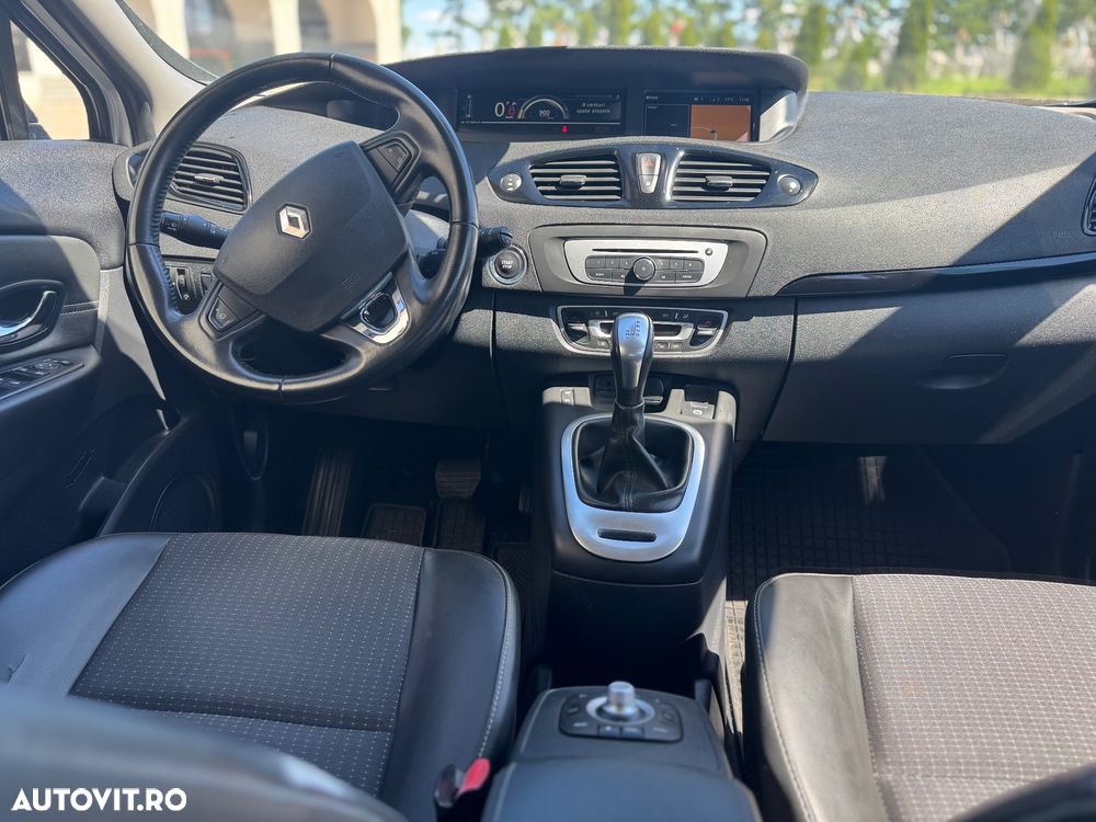 Renault Scenic - 8