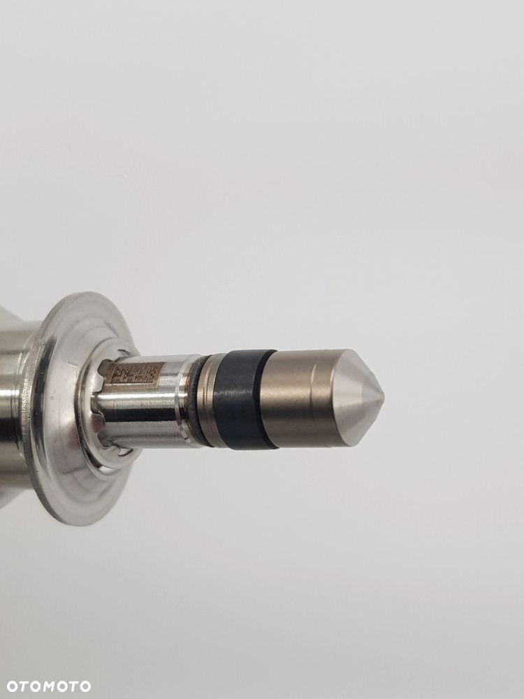 NOWY ORYGINALNY WTRYSK LISTWA WTRYSKOWA MERCEDES A2760701500 A2560705600 - 8