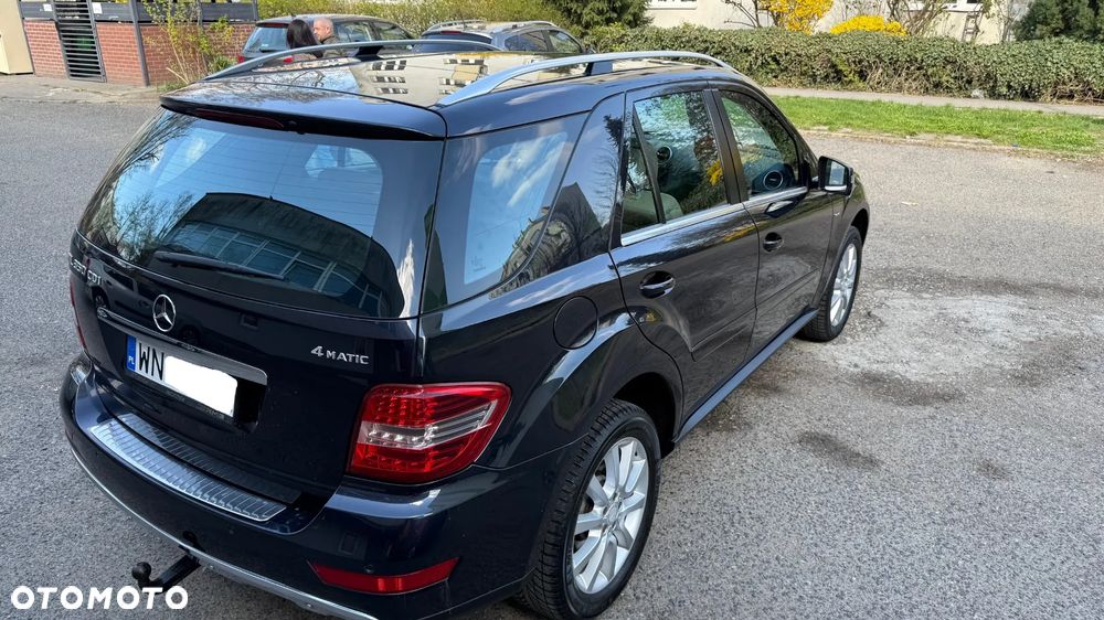 Mercedes-Benz ML 350 CDI 4Matic 7G-TRONIC DPF Grand Edition - 9